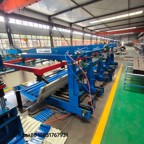 Full machine overview showing the complete integrated line from decoiler to automatic stacker