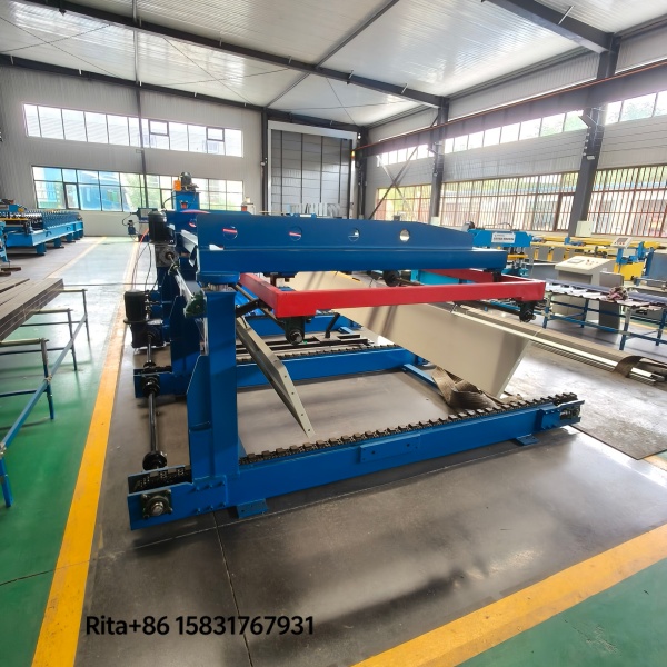 Full machine overview showing the complete automatic stacker ready for installation and operation
