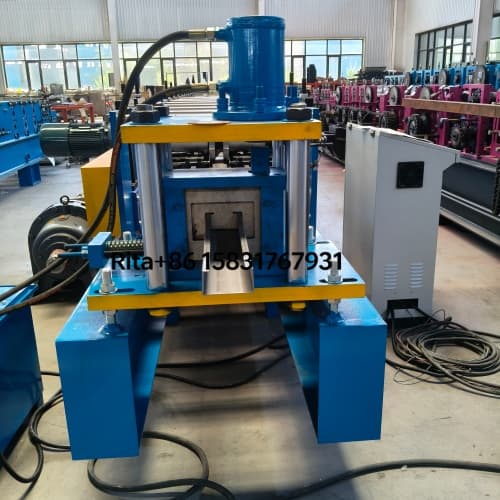 Hydraulic shear and guide pillars of C purlin roll forming machine