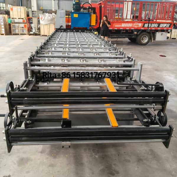Feeding decoiler section of the double layer roofing sheet roll forming machine