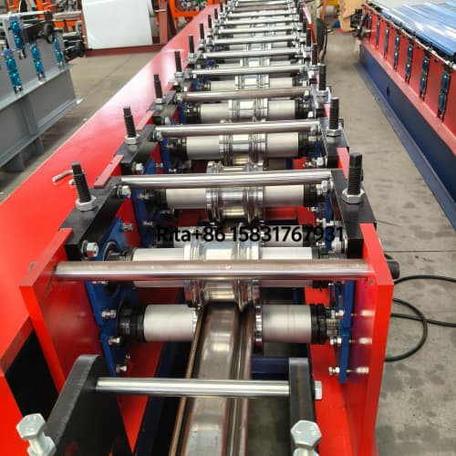 Right side layout display of Xinnuo semi-automatic shutter door making machine