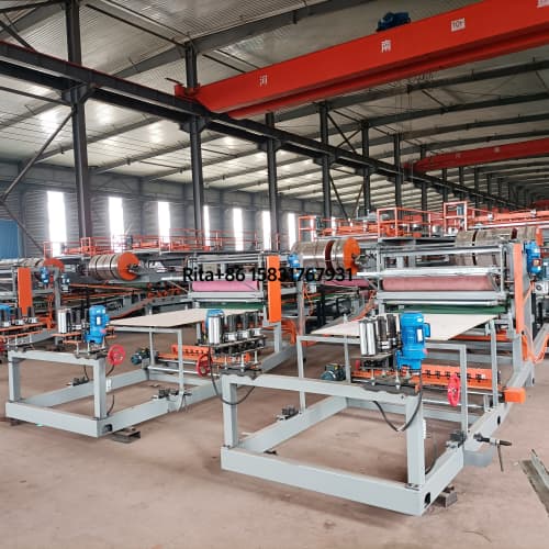 Automatic PU glue spraying and dropping system for insulation composite panel line