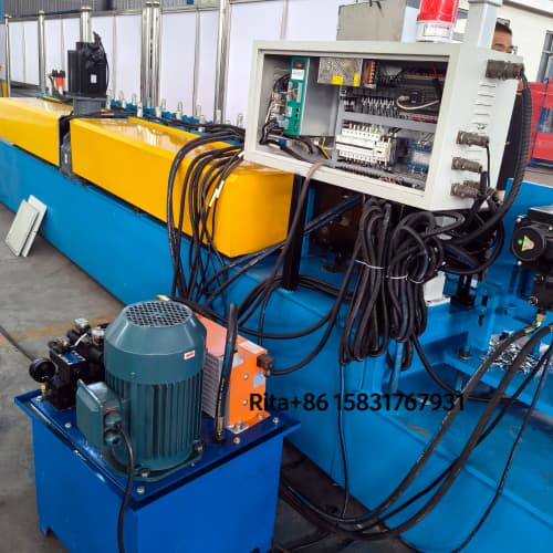 Left view of the machine displaying the arrangement of forming rollers and transmission system