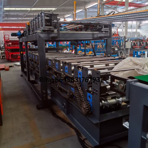 Roll forming machine unit of Z lock sandwich panel production line