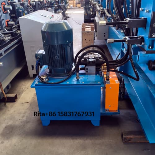 Hydraulic pump station unit of the C Z purlin roll forming machine for precision cutting