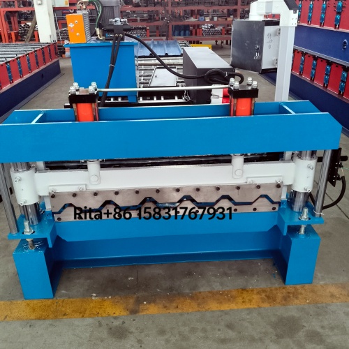 Hydraulic flying cutting section of IBR Roof Sheet Roll Forming Machine