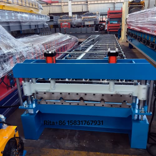 Automatic hydraulic cutting section of the Trapezoidal Metal Roof Roll Forming Machine with flying cut system