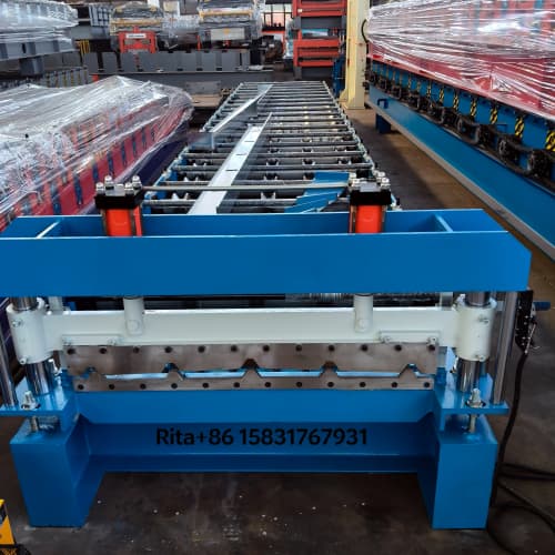 Automatic hydraulic cutting section of the Trapezoidal Roof Roll Forming Machine Metal Tile with flying cut system