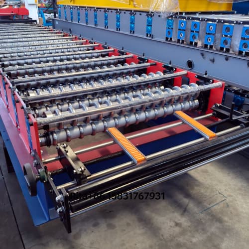Decoiler feeding section of the metal tile roll former equipment