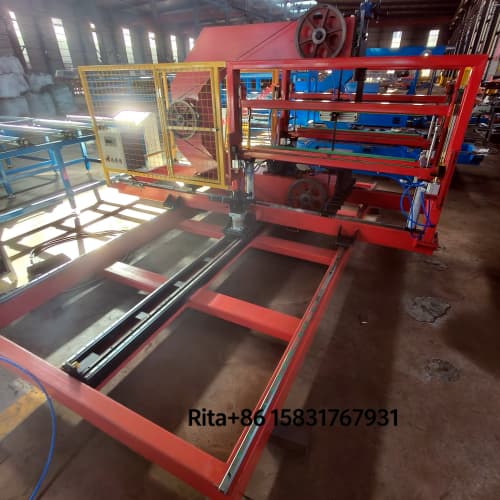 Cutting equipment of sandwich panel machine line for precise panel length cutting
