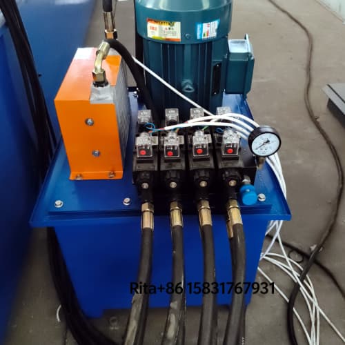 Hydraulic pump station for automatic cutting system