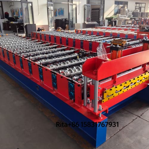 Detailed view of automatic IBR roof machine for steel sheet main body