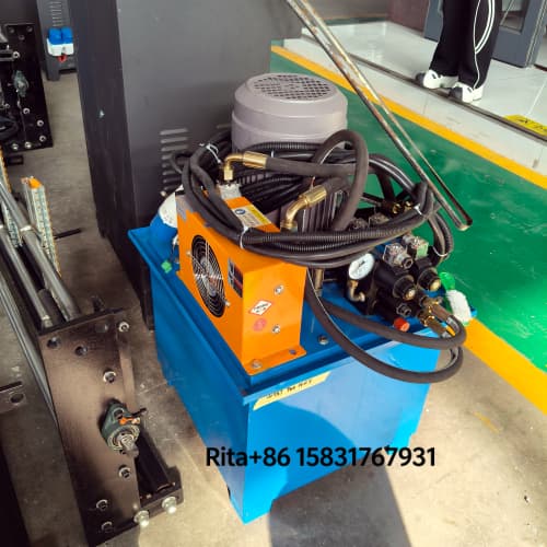 Hydraulic pump station for high speed corrugated roof sheet machine cutting system