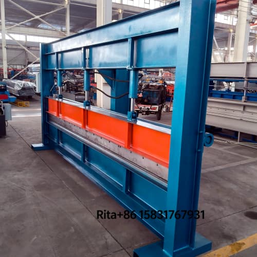Left view of hydraulic sheet metal bending machine for galvanized steel sheet bending