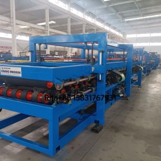 Waterproof Z Lock Sandwich Panel Machine Line For Warehouse Prefab Building
